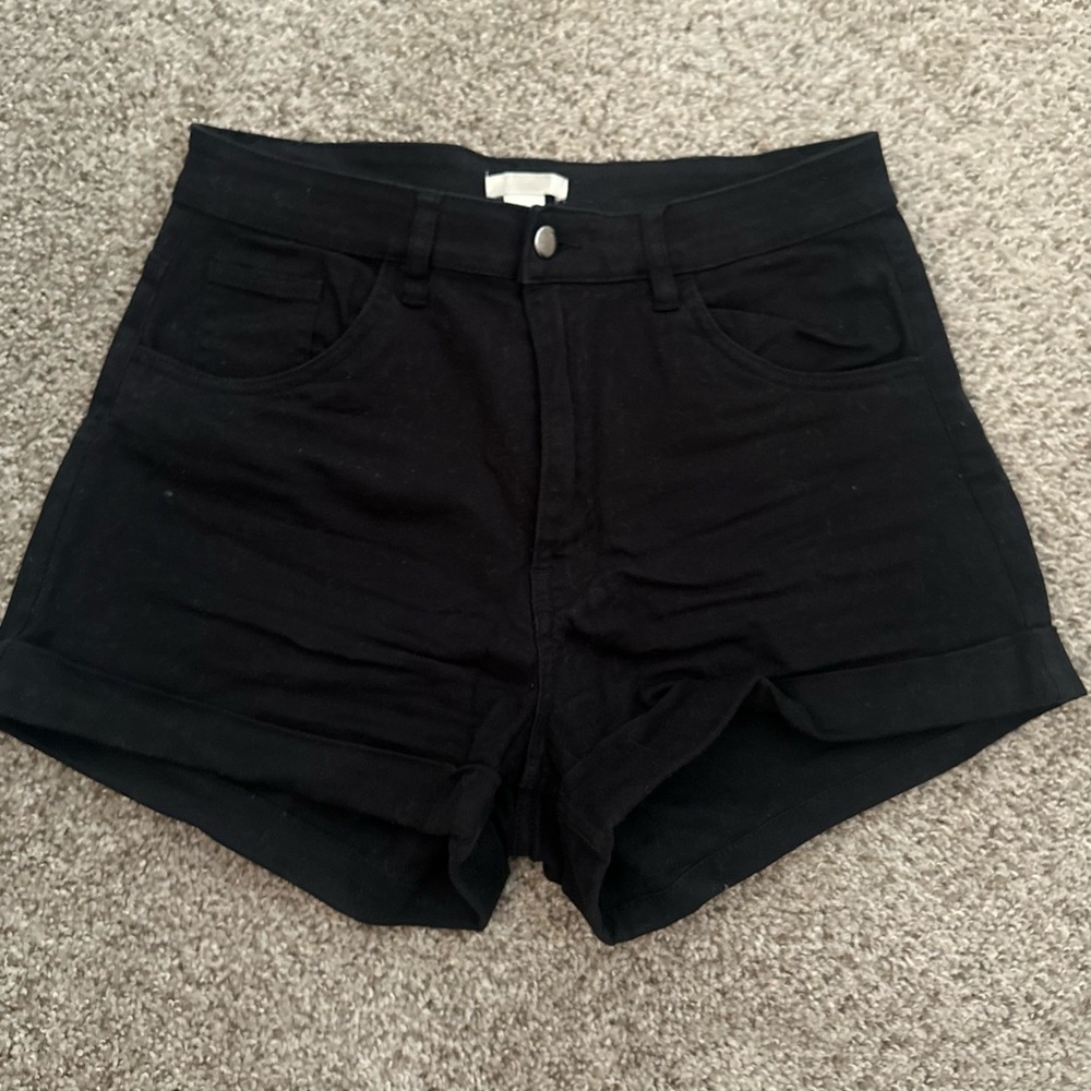 H&M Black Stretch Shorts 10 Stretchy Cuffed Fabric Jean M L Fits 8 High Waisted